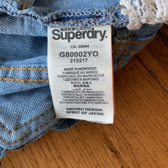 Superdry Denim Short Overalls with Cream Lace Hem Women’s Distressed Size Small - Picture 10 of 14